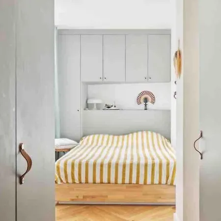 Apartment Design In Le Marais Paris